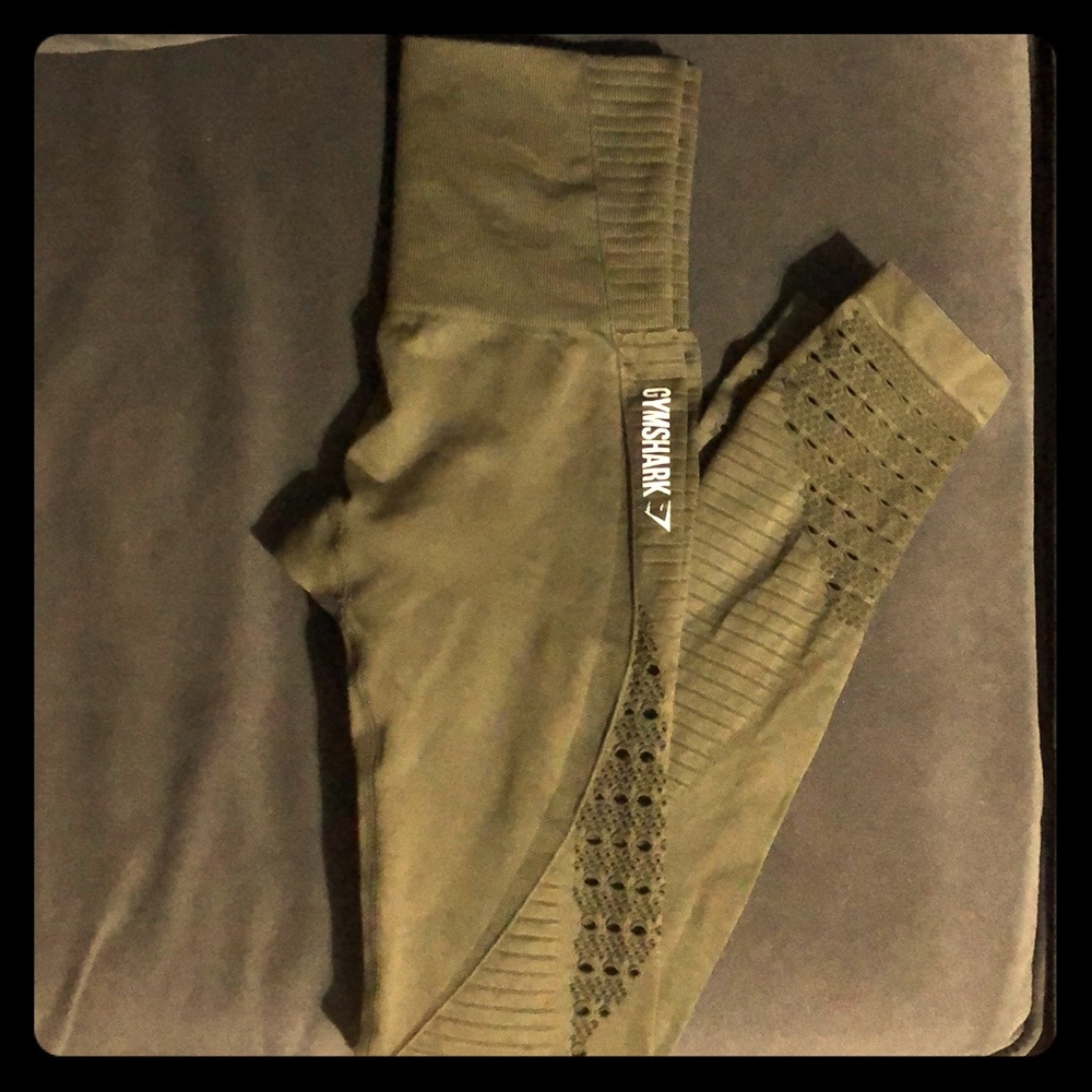 Gymshark energy seamless khaki leggings.